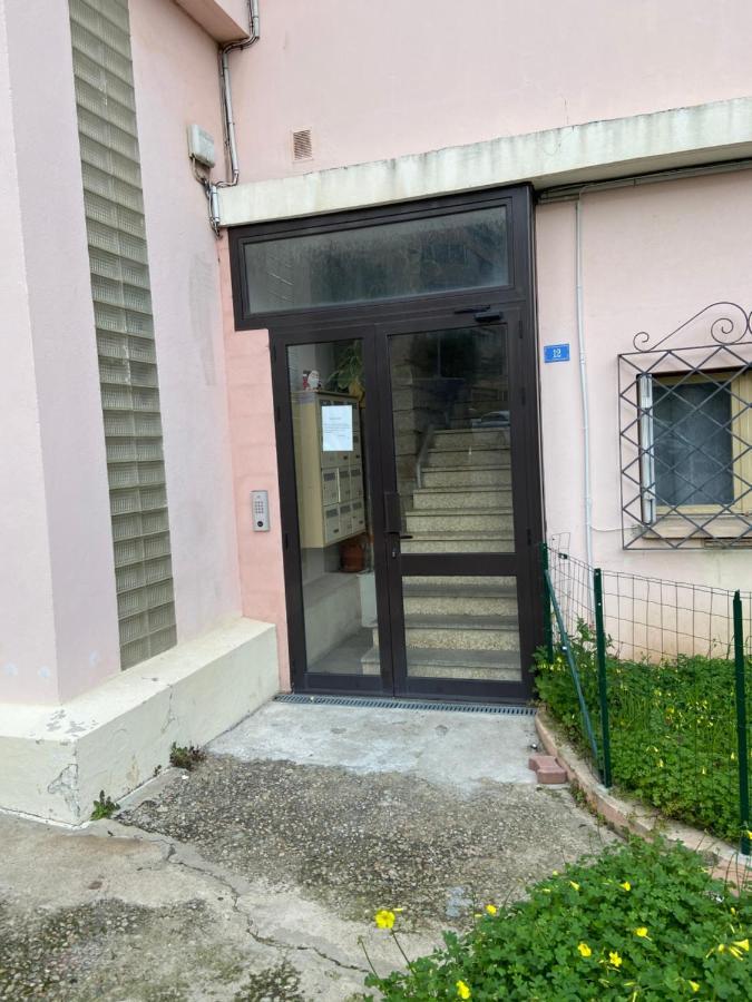 Ajaccio Magnifique T2 45M2 Neuf 5 Personnes Clim Wifi Stationnement Gratuit Centre Ville Plage A 300M Kültér fotó